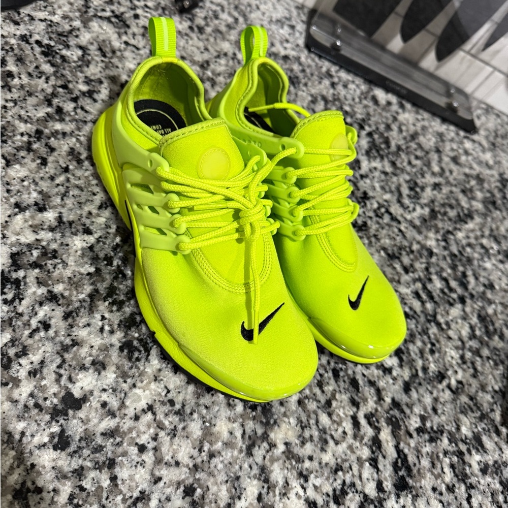 Nike Presto lime